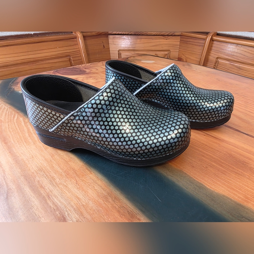 Polka Dot Clogs